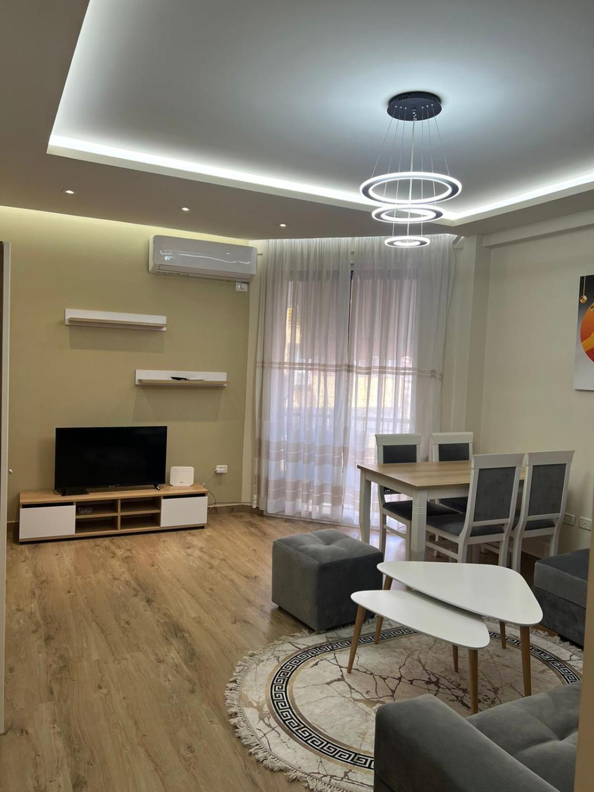 Condor Center Luxury Apartment Tirana Bagian luar foto